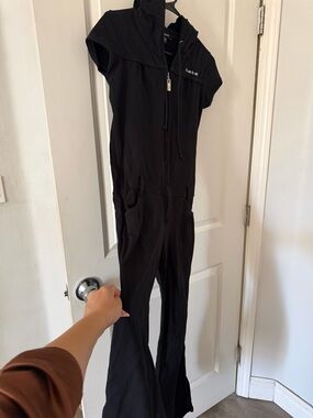 bebe Black Short-Sleeve Hooded Jumpsuit Y2K